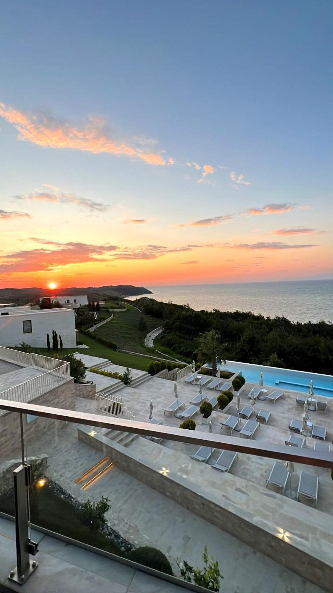 Duplex Seaview Condo Durres Exterior photo